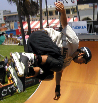 Thumper Nagasako at the 2004 Venice Beach Core Tour